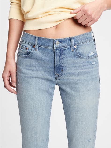 gap girlfriend.